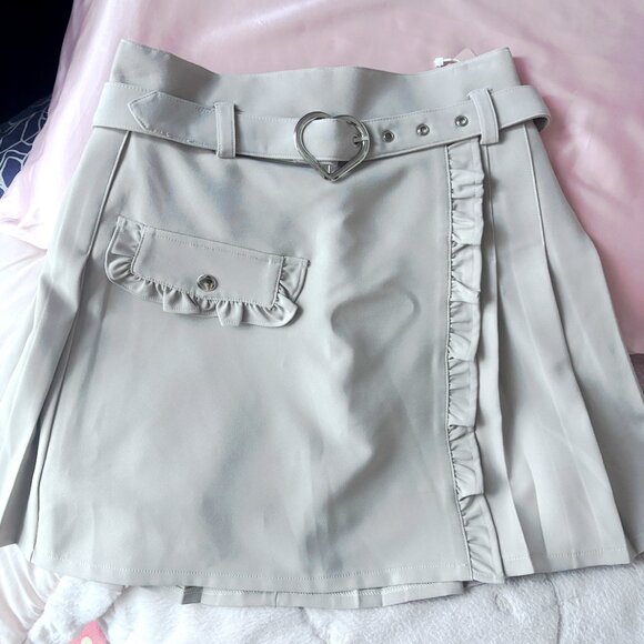 Honey Cinnamon - Pleated Beige-Pink Skirt - Picture 1 of 4